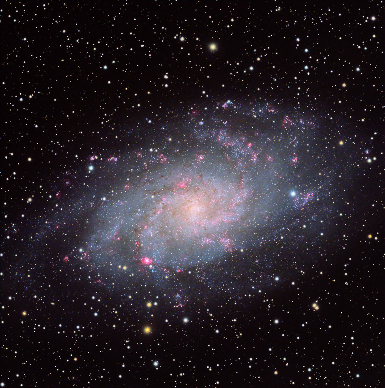 M33Ha_LRGB_spcc_mlt_2arcsinh_CCLab_BXT_ct.jpg