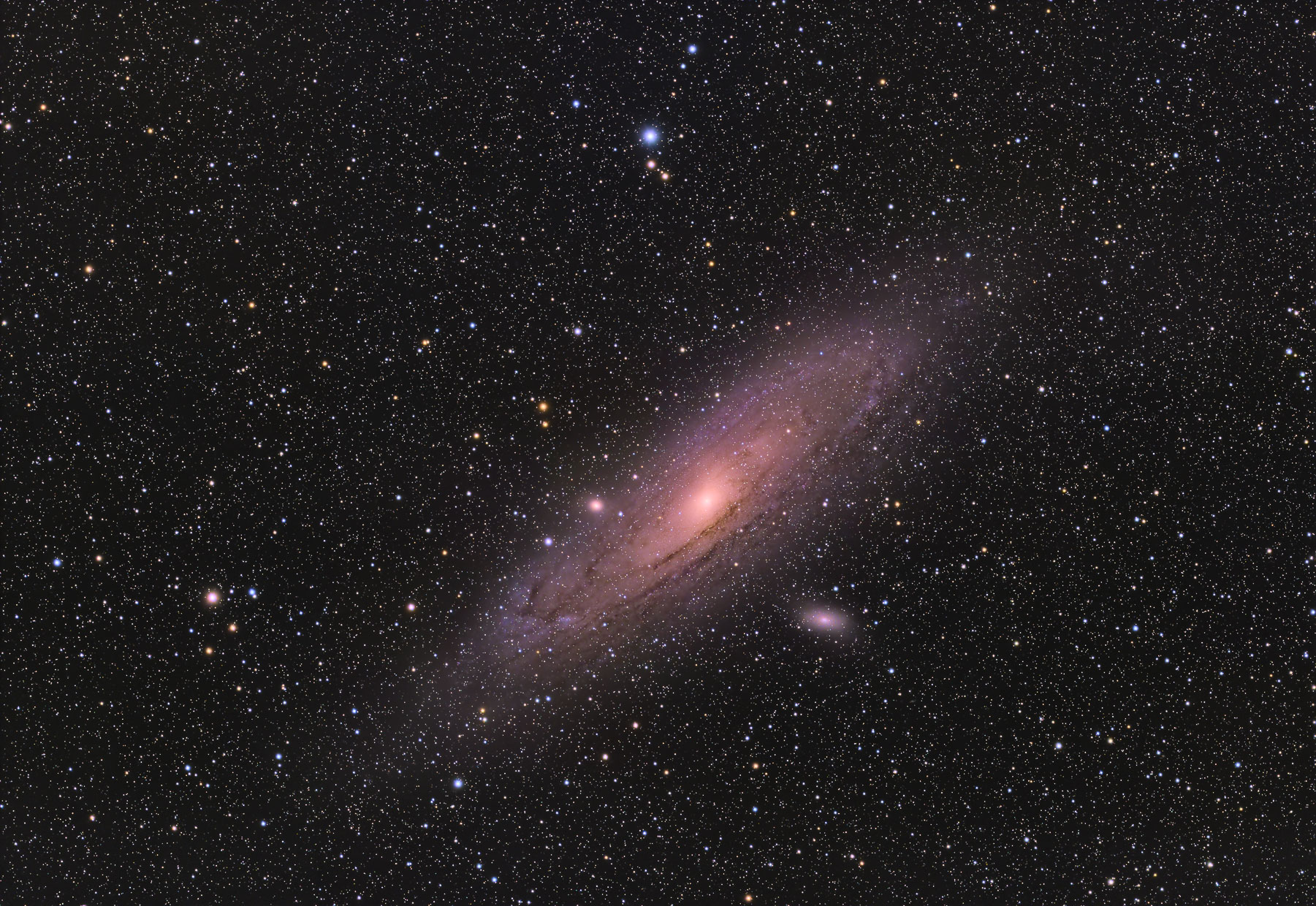 M31_169x20_vm_dc_am_spcc_bxt_mas_hdrmt8_bxt_mlden.jpg