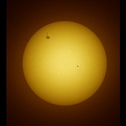 2025-05-01-142635-Solar_pipp_Surface_20_Sharp15_B18.0_C1.0_S1_N1_SUN.jpg